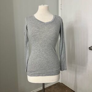 Active basic long sleeve shirt